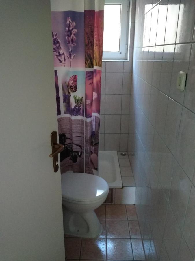 Apartment For 6 In Makarska Centar Εξωτερικό φωτογραφία